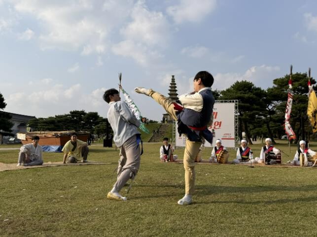 충주시립택견단, 하반기 상설공연 성료...