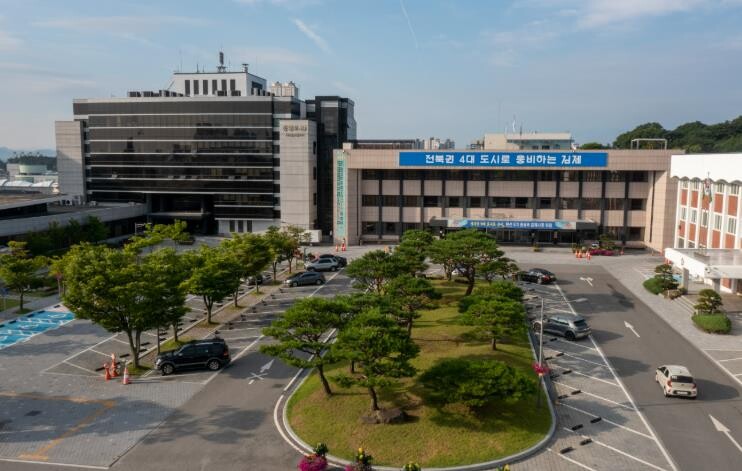 김제시립도서관, 이도현 단장과 함께하...