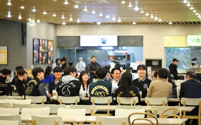 김민석 국무총리, ‘천원의 아침밥’ ...