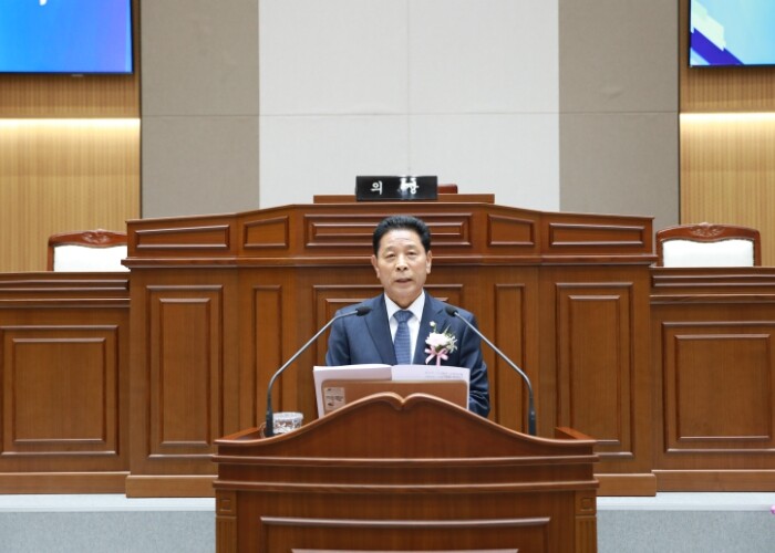 장성군의회, 신청사 개청식 열고 새로...