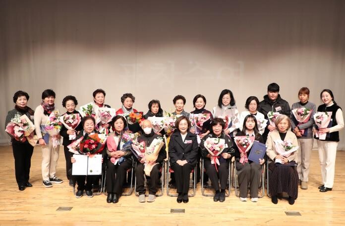 용산구, 2025 자원봉사자의 날 기...