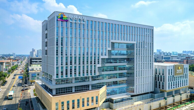 "더 풍성하게 돌아왔다&qu...