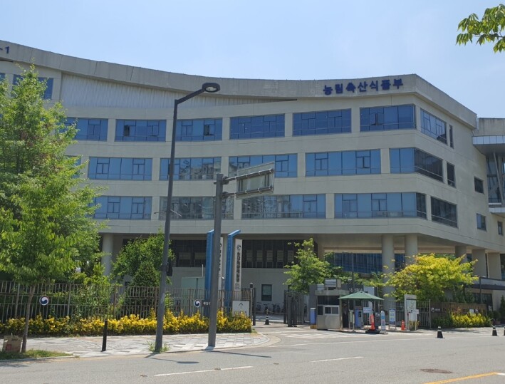 농식품부, 공공형 계절근로 대폭 확대...