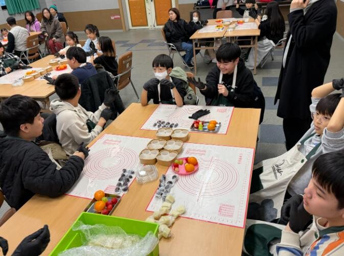 완주군 청소년, 재료부터 공정까지 직...