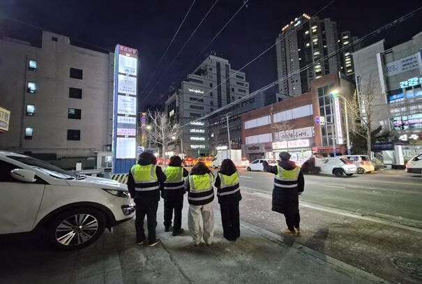 김해시 도심 떼까마귀 불편 최소화 ‘...