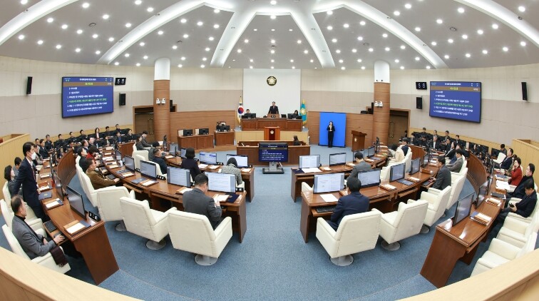 창원시의회 ‘ESG 경영’ 제도화.....