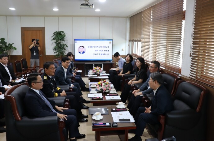 인사혁신처 김성훈차장 청주교도소 현장 방문 교정공무원 애로사항 청취...