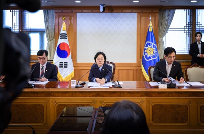 한성숙 총리, 최근 개인정보 유출 관...